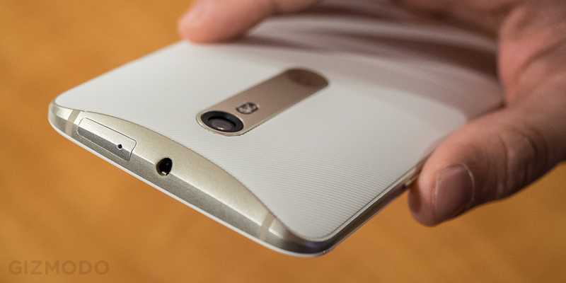 Illustration for article titled Moto X Style Hands-On: A Great Smartphone With a Price To Match